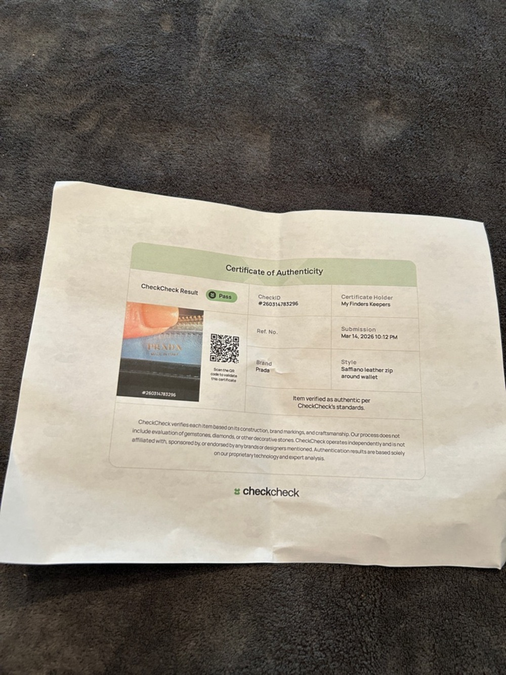 7013. Authentic Prada Black Leather Zip Wallet w/Turquoise Logo Detail & COA. - Picture 10 of 10